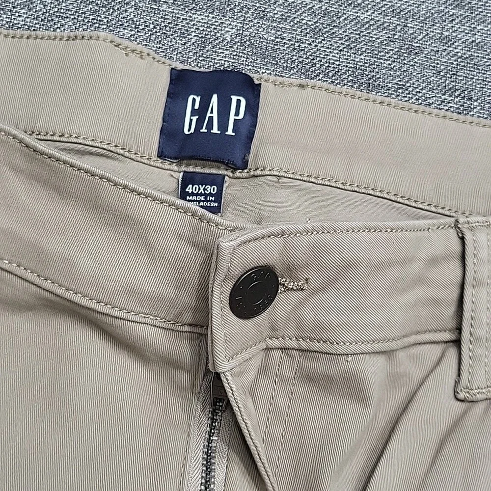 GAP Mens Pants Size 40x30 Khaki Casual Everyday Pants with Pockets
